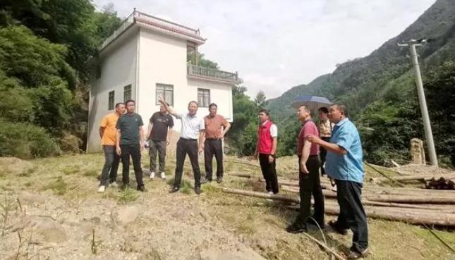 灌陽(yáng)|專家為地質(zhì)災(zāi)害防治&ldquo;把脈開方&rdquo;